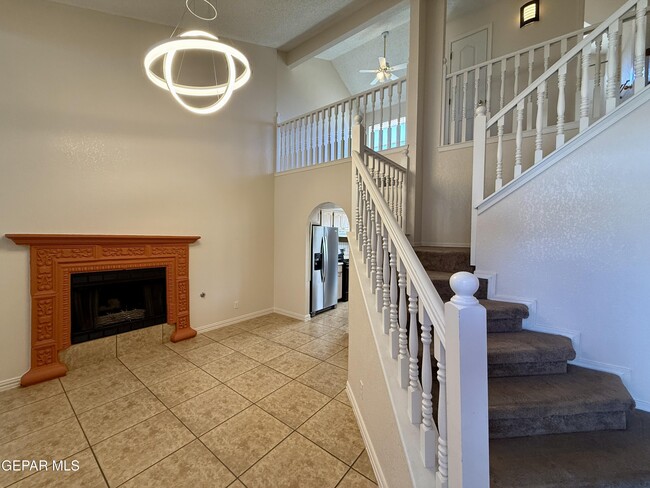 Photo - 7404 Luz De Lumbre Ave