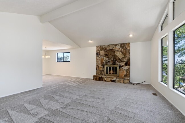 Photo - 3072 Danforth Dr