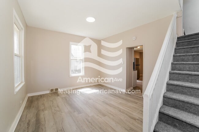 Photo - 2129 N Bourland Ave