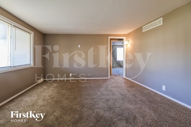Photo - 4819 NE 45th Terrace