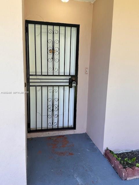 Building Photo - 5835 W 20th Ave Unit 106