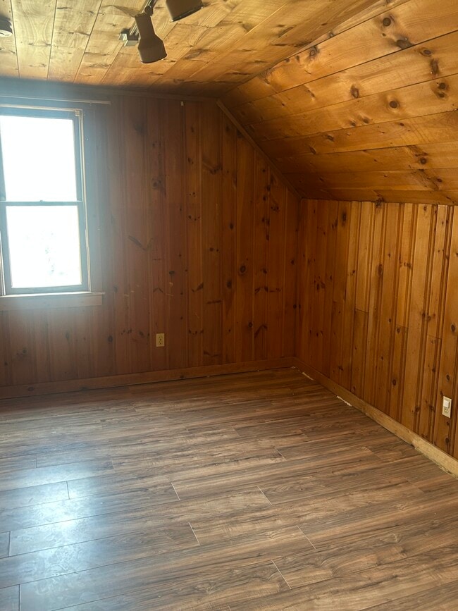 Photo - 277 River St Unit millsone barn