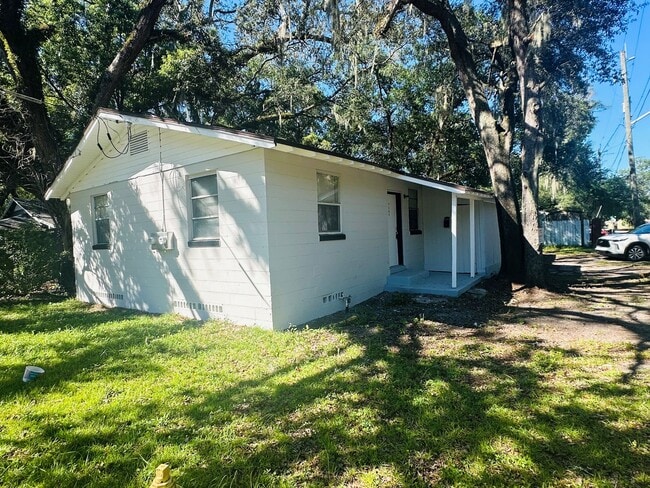 Photo - 4304 Grunthal St