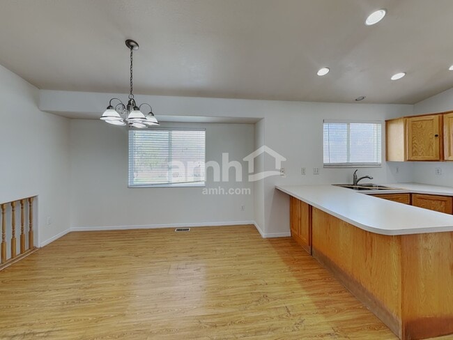 Photo - 1766 N 2475 W