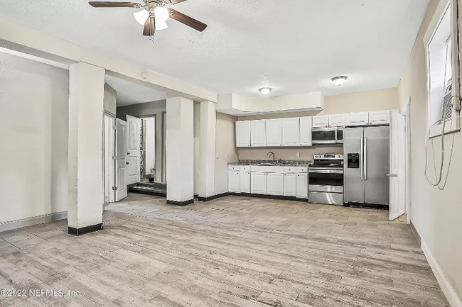 Photo - 8036 Mattox Ave