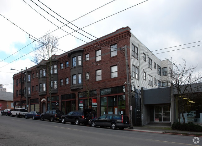 Photo - Chester Apartments