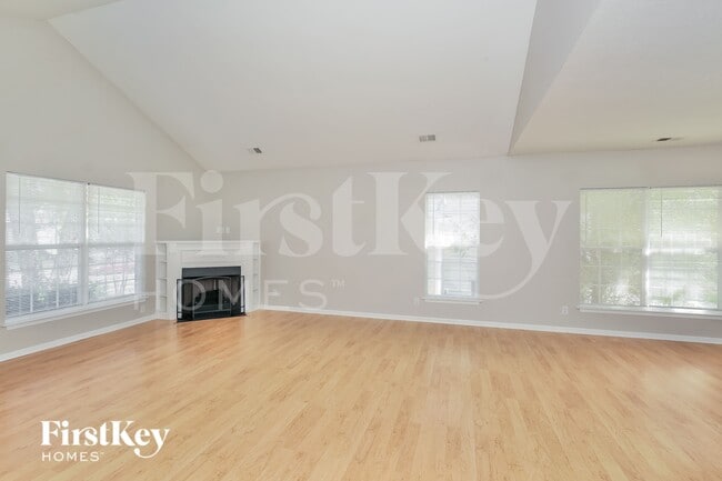 Photo - 5611 David Christian Pl