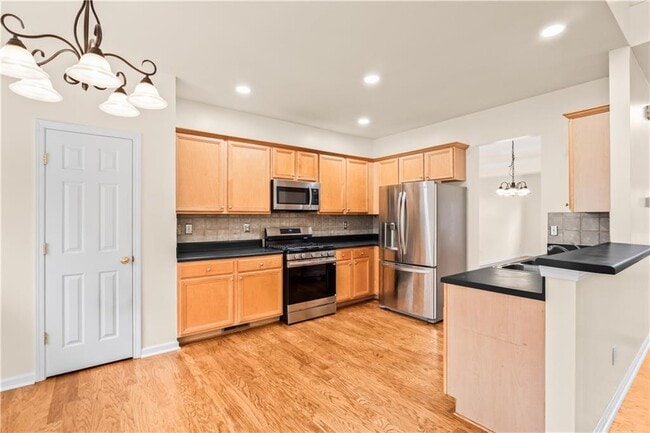 Photo - 1419 Hornell Ln