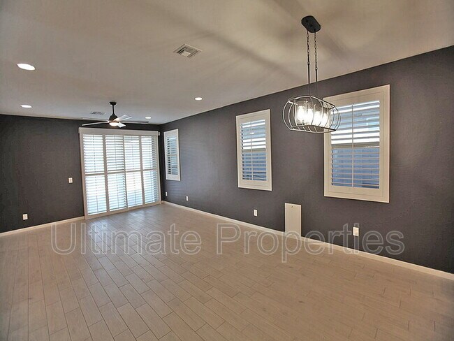 12639 W Country Club Trail