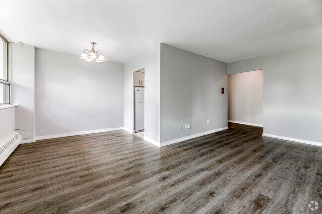 2BR, 1BA - 898SF - Living Room - Park Heights Limited