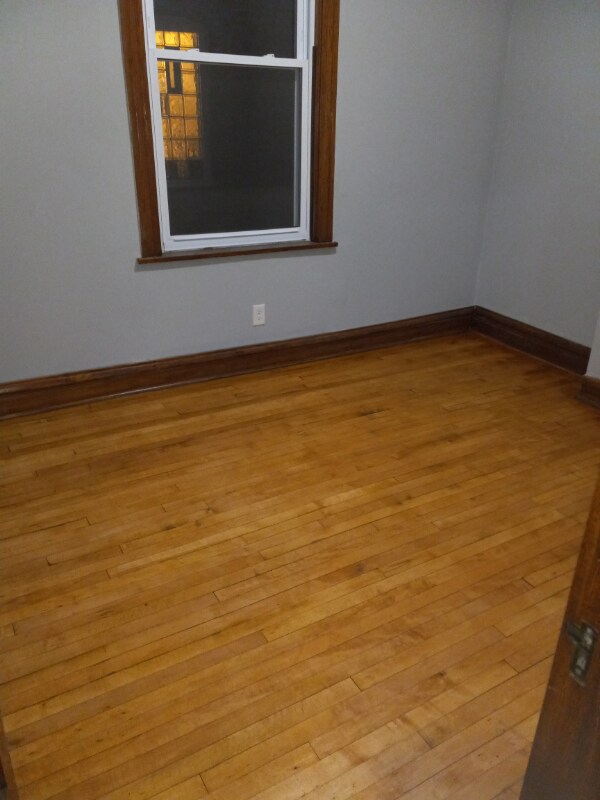 3242 W Le Moyne St