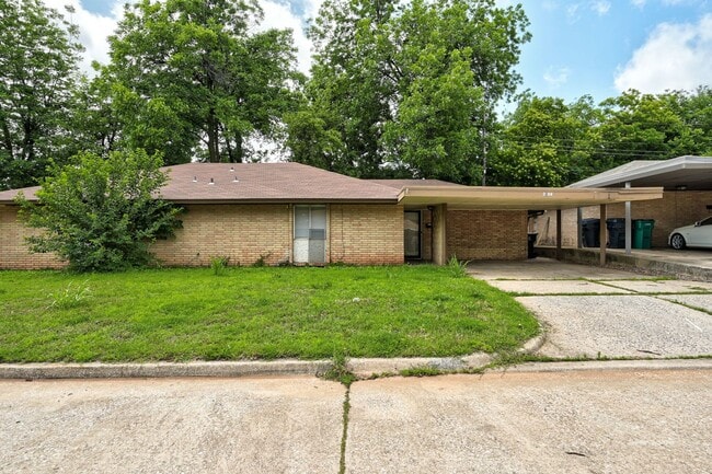 Photo - 2000 NW 32nd Terrace Unit 2004