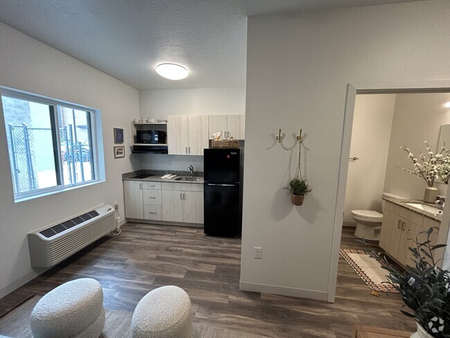 Kitchen - Washington Flats Rental