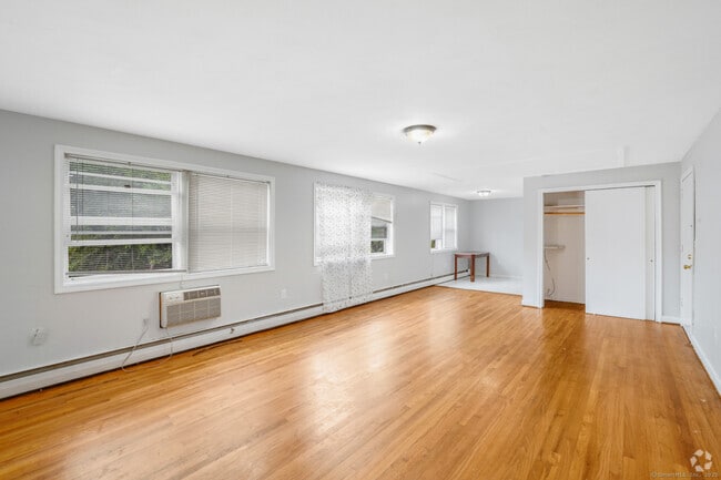 Building Photo - 183 Barker St Unit B2 Rental