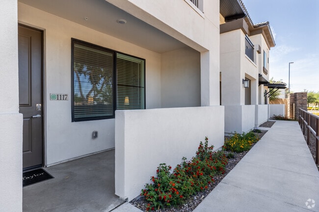 Patio - Woodcrest at Power Ranch Apartments