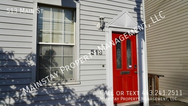 Photo - 513 Main St