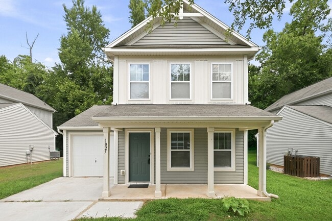 Photo - 1025 Rook Rd