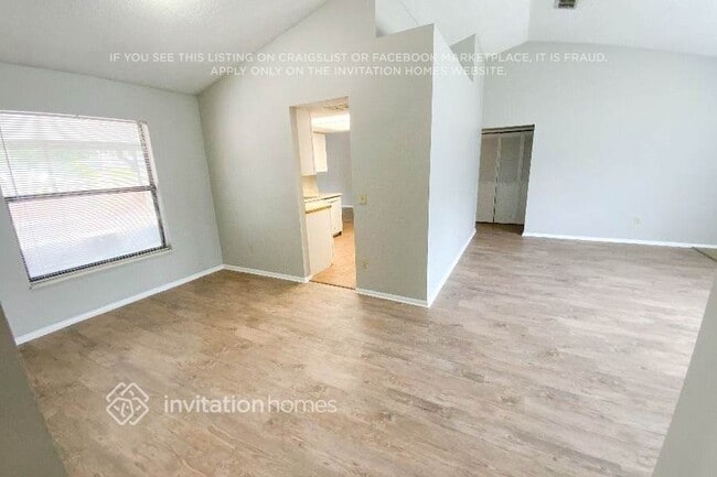 Photo - 11143 Stoney Point Ln W