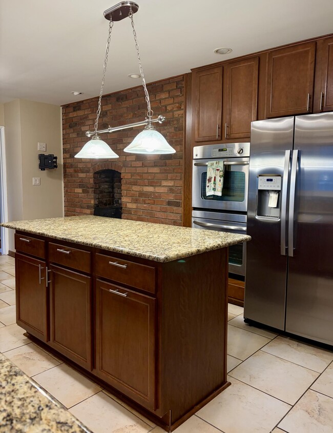 Photo - 6493 Thorncrest Dr