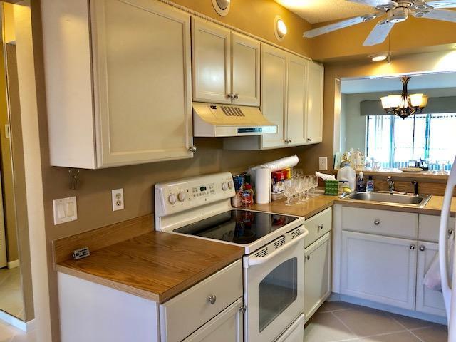 Photo - 7844 Willow Spring Dr Unit 1715