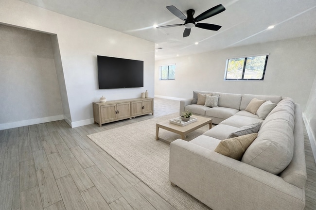 Photo - 412 SW 27th Terrace