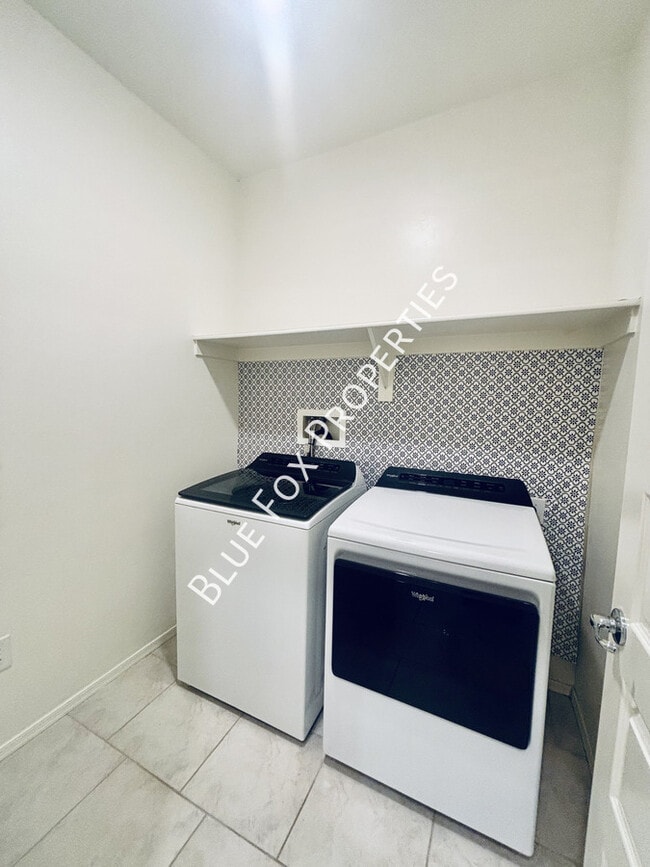 Photo - 10232 N Crooked Peak Trail