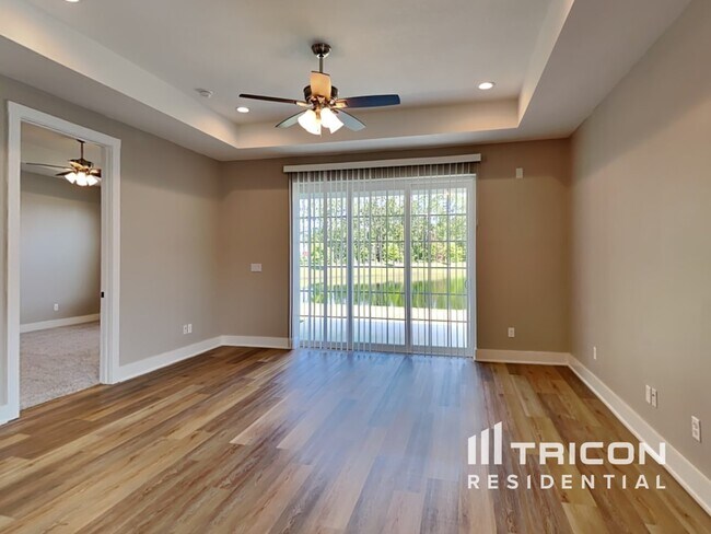 Photo - 398 Charlie Way