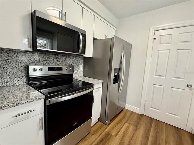 Photo - 901 Concord St