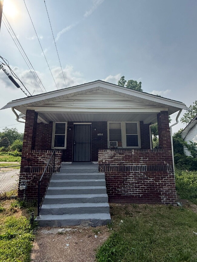 Building Photo - 5619 Park Ln Rental