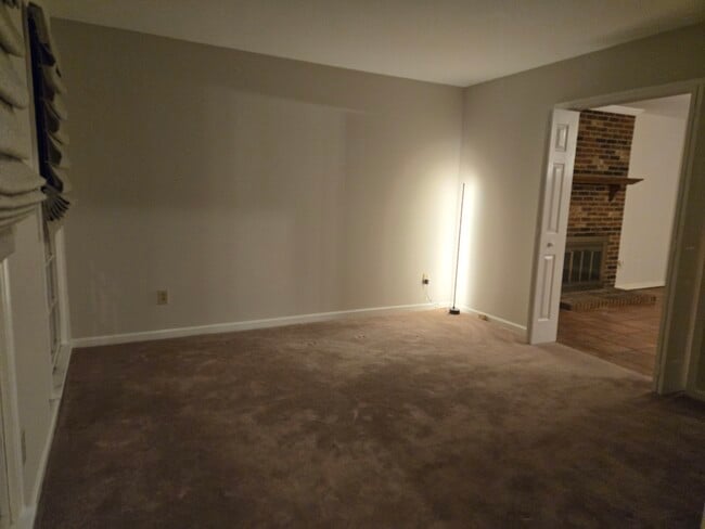 Photo - 11015 S Ford Rd