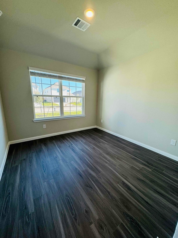 Photo - 4922 Luke Matthew Dr