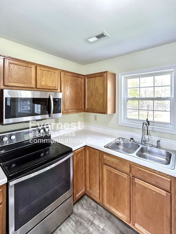 Photo - 3324 Alderwood Way