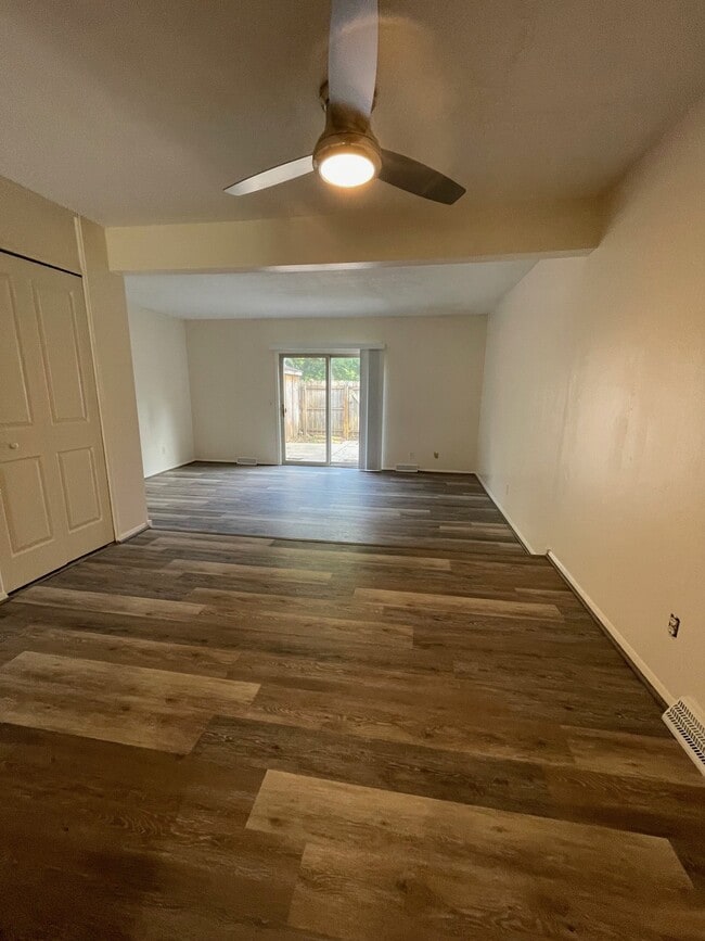 Photo - 6534 Cornwall Ct