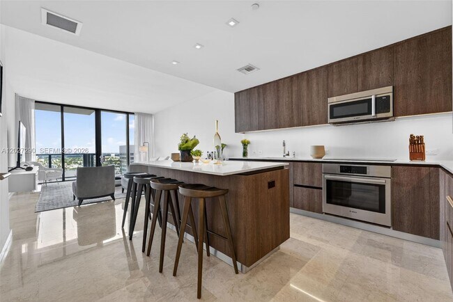 Photo - 88 SW 7th St Unit 2408