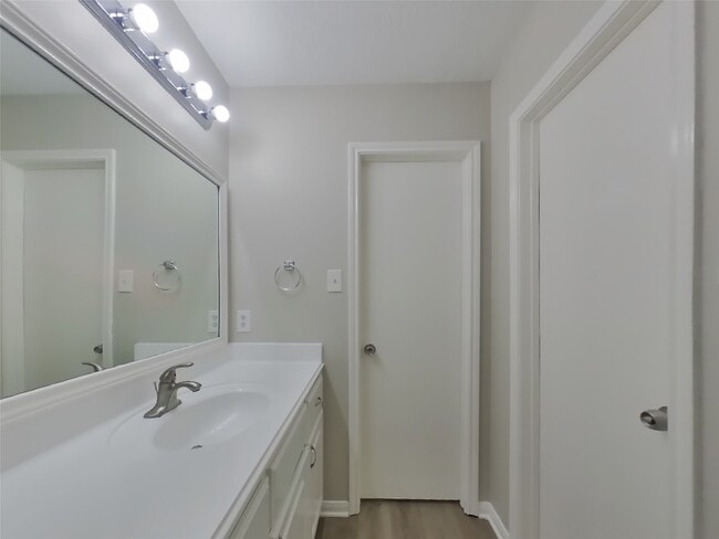 Photo - 16295 Hidden Deer Ln