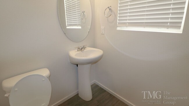 Photo - 3BD Home in Ridgefield in a Great Location!  Don't Miss Out!