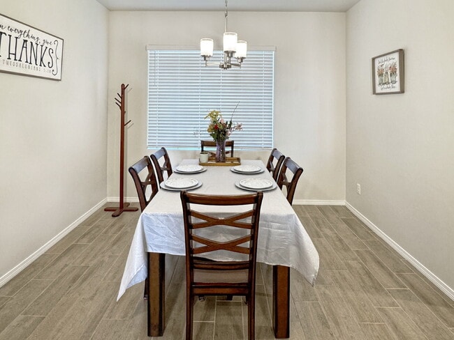 Photo - Almost New (2025) Home in Central Rio Rancho!