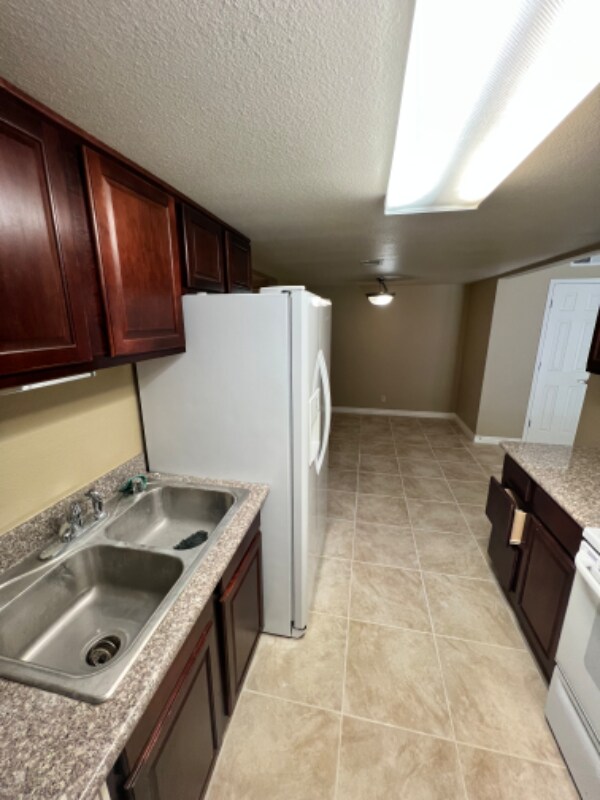 Photo - 5081 River Glen Dr Unit 123