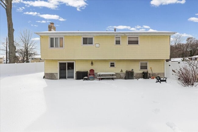 Photo - 5 Knollwood Dr