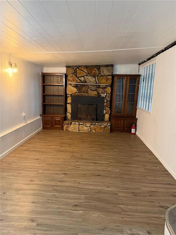 153 Commerce Ln