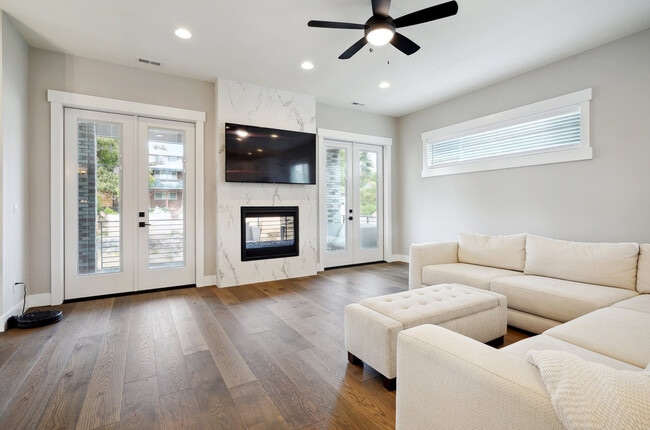 Photo - 7457 S 129th St