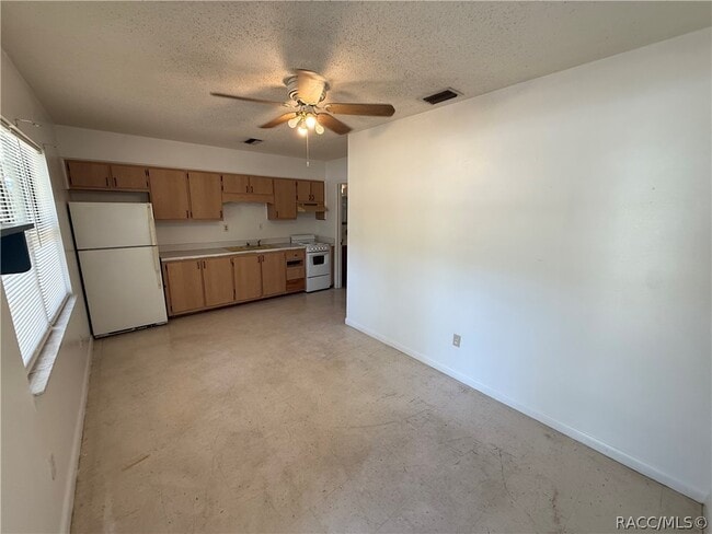 Photo - 7115 W Porpoise Dr