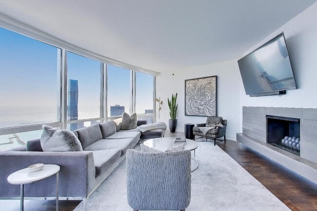 Photo - 401 N Wabash Ave Unidad 68A