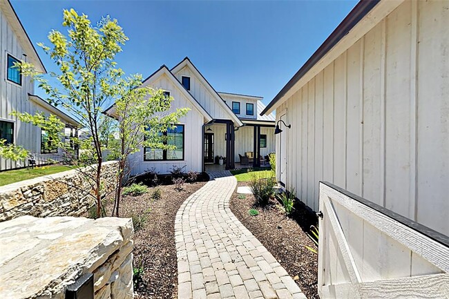 Photo - 19517 Flying J Blvd