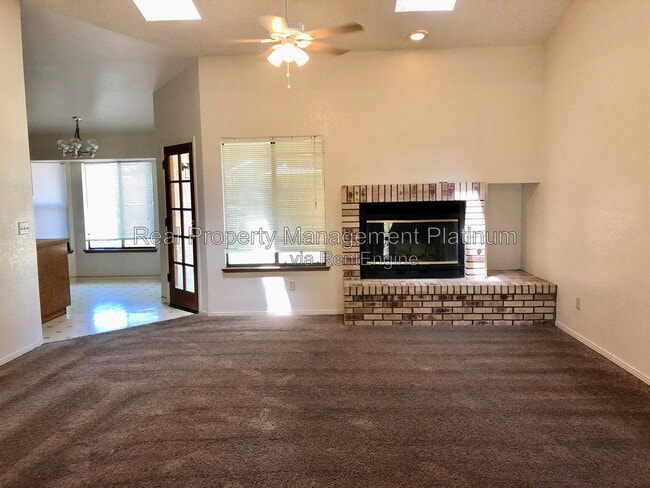 Photo - 6425 N Arthur Ave