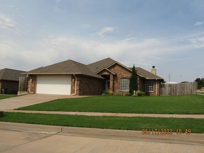 Wonderful home in Wolf Creek!! - Wonderful home in Wolf Creek!!