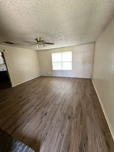 Photo - 2 Bedroom 2 Bath Duplex for Lease in Benbrook