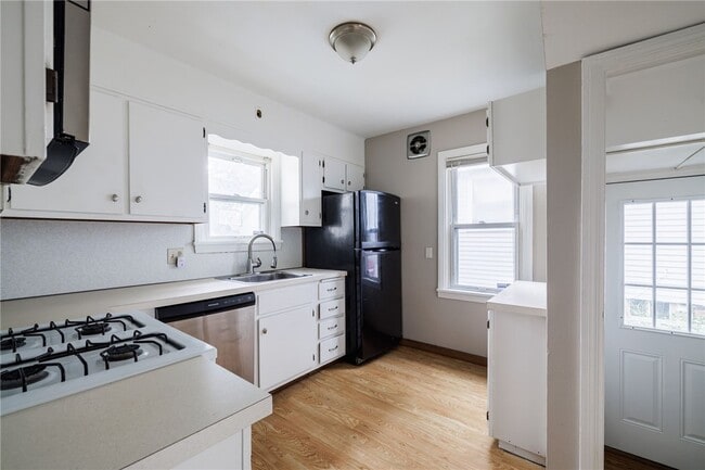 Photo - 1619 South Ave