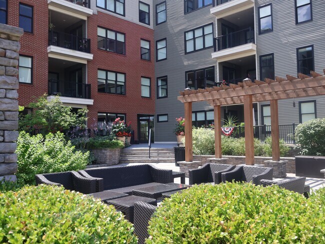 Photo - 83 E Church St Unit 111