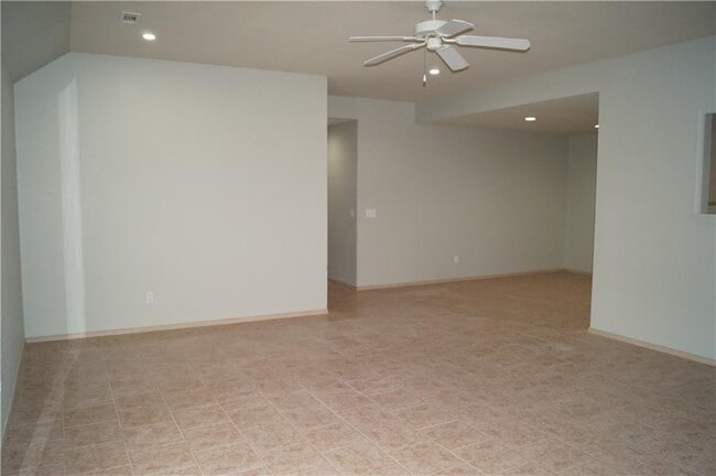 Photo - 67 Dakota Trail